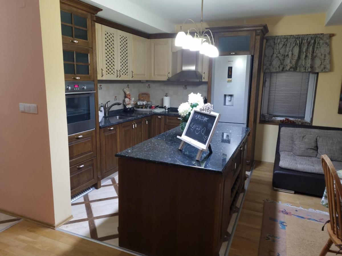 Villa Diana Apartments Skopje Luaran gambar